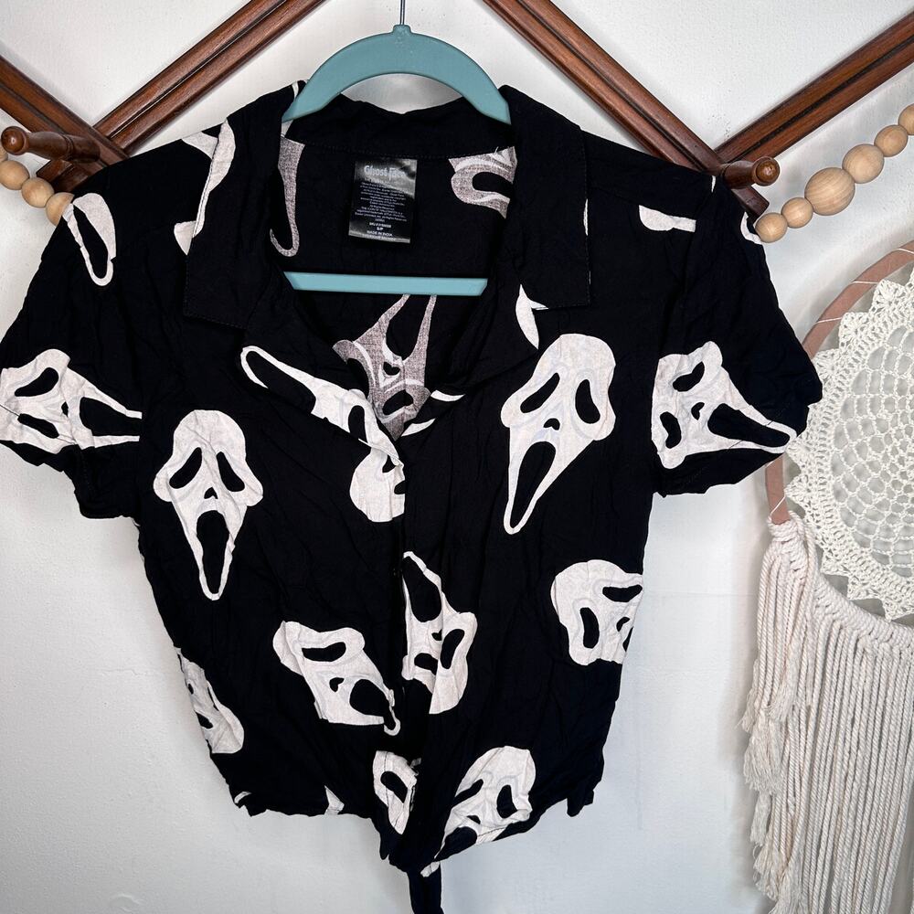 Ghost Face Black White Mask Print Crop Button Top